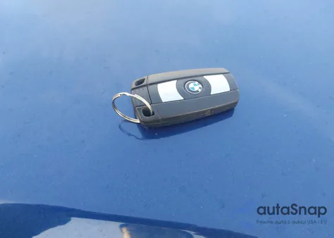 2010 BMW 335I xDrive z USA, uszkodzony, nr VIN WBAPL3C5XAA408206